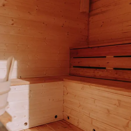 Semesterbostad Nad Stawami Z Jacuzzi I Sauna 1 Woliborz