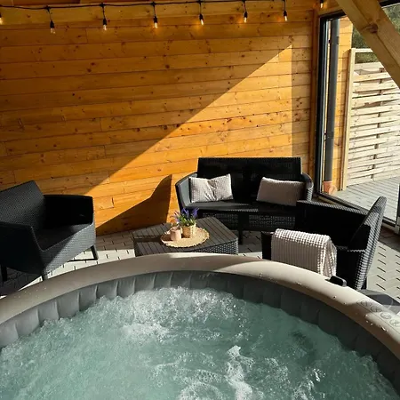 Vakantiehuis Nad Stawami Z Jacuzzi I Sauna 1 *
